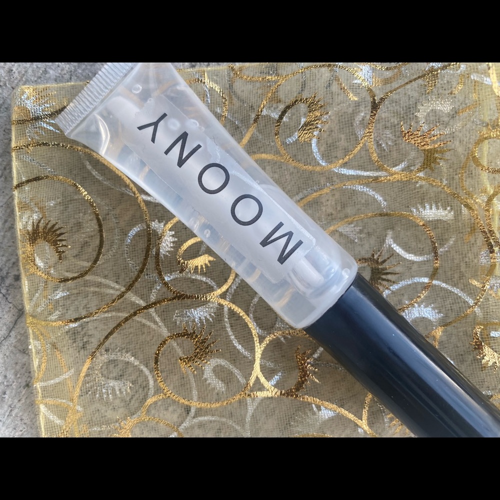 ‘Toasty Cinnamon Peppermint’ Wand Plumping Lip Gloss